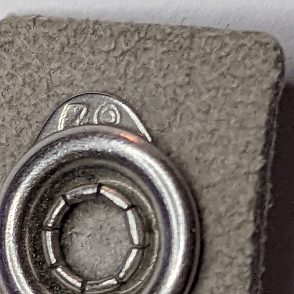 Swarovski wrap around bracelet - Picture 6 of 8